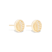 Load image into Gallery viewer, Found Ribbed Stud Earring - Diamond