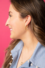 Load image into Gallery viewer, Crew Small Circle Pendant Necklace - Pink Sapphire &amp; Diamond
