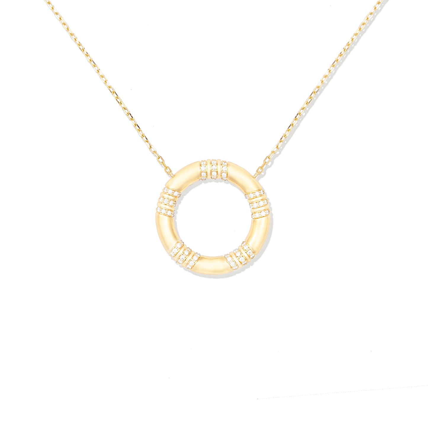 Crew Large Circle Pendant Necklace - Diamond