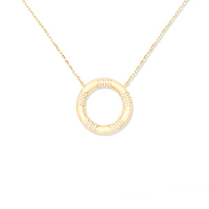 Crew Large Circle Pendant Necklace - Diamond