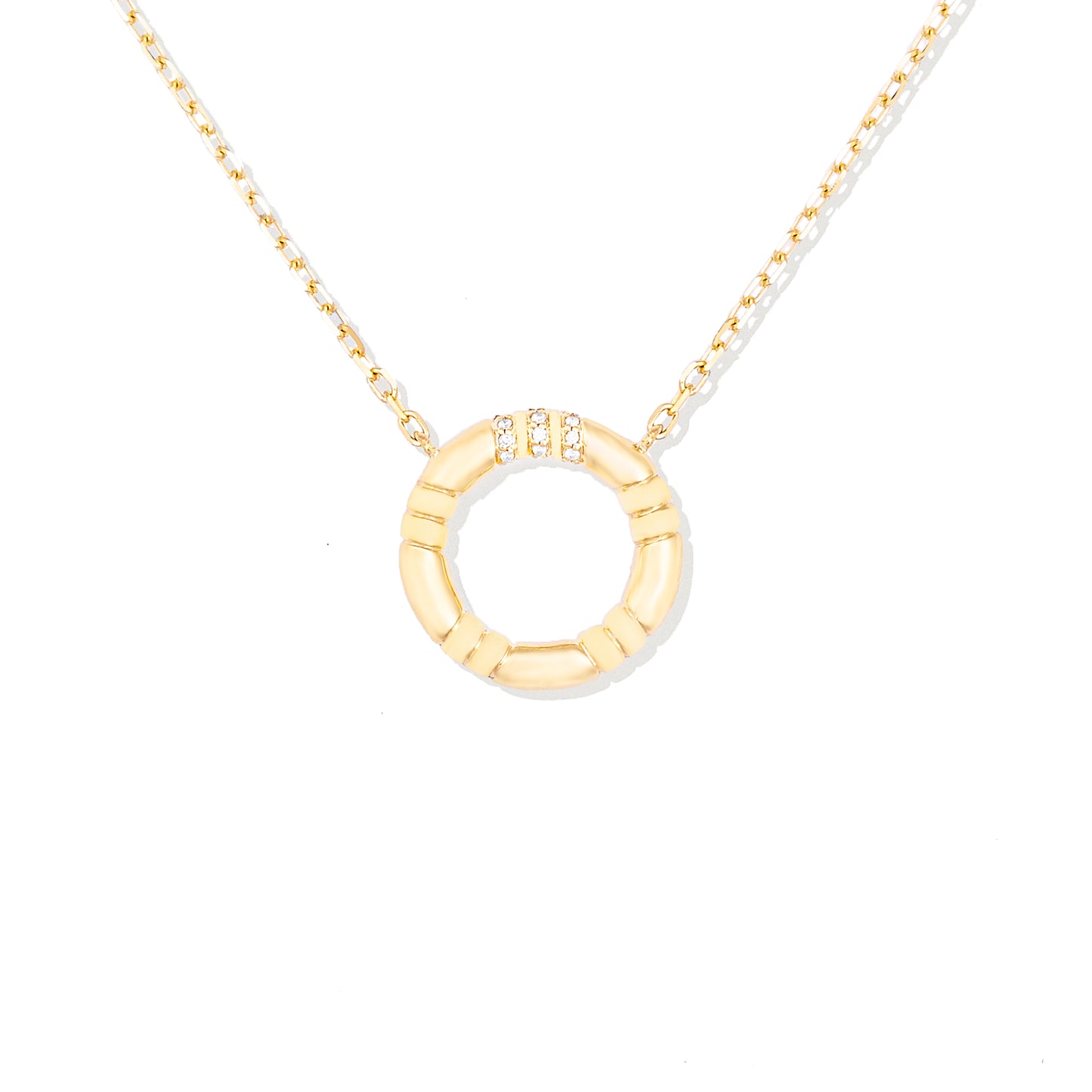 Crew Small Circle Pendant Necklace - Diamond