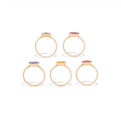 Five Blooms Medium Rings in 14k yellow gold, side profile of the bands