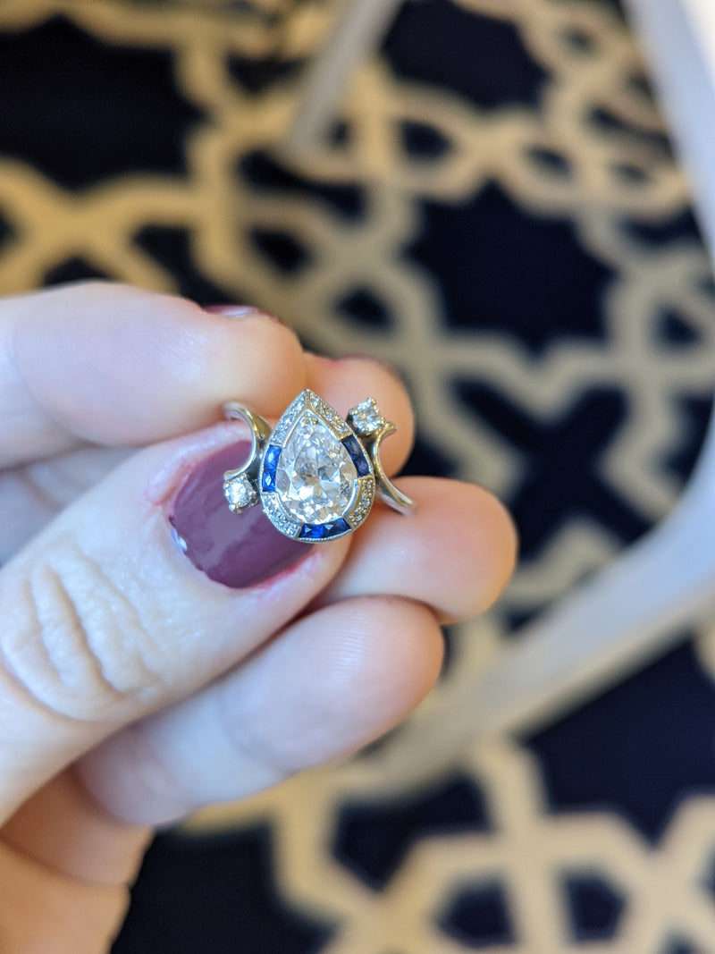 This is the original ring this client inherited and wanted to redesign.