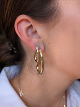 Load image into Gallery viewer, Crew Oval Small Hoop Earring - Tsavorite &amp; Diamond
