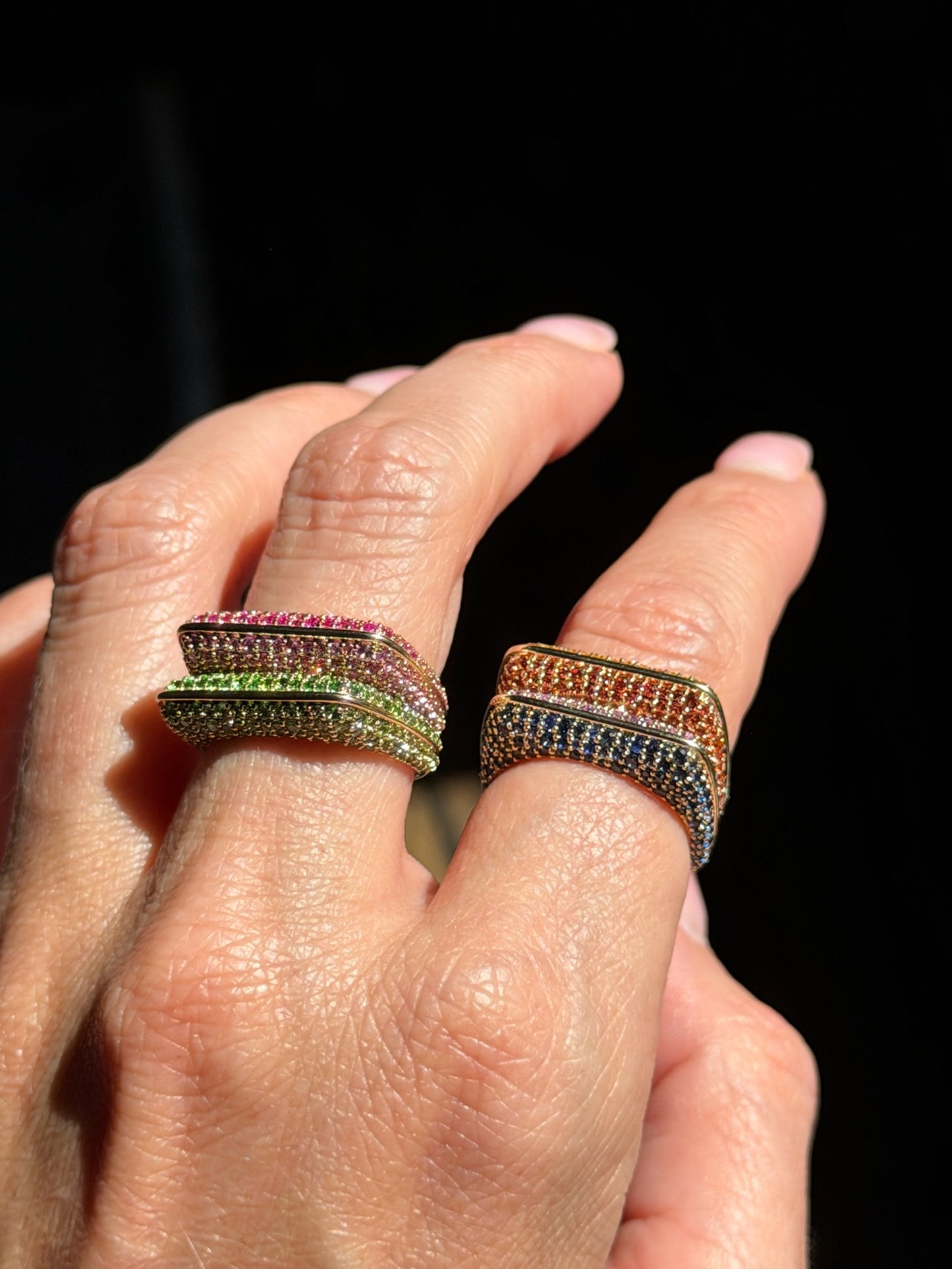 Found Rib Curve Stacking Band Ring - Tsavorite