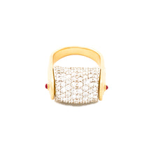 Load image into Gallery viewer, The Edge Queen Ring
