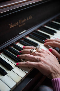 The Edge Queen Ring